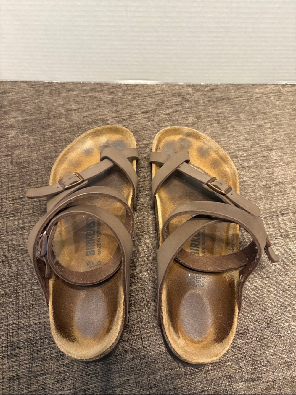 Birkenstock Women’s Brown Strappy Buckle Sandal